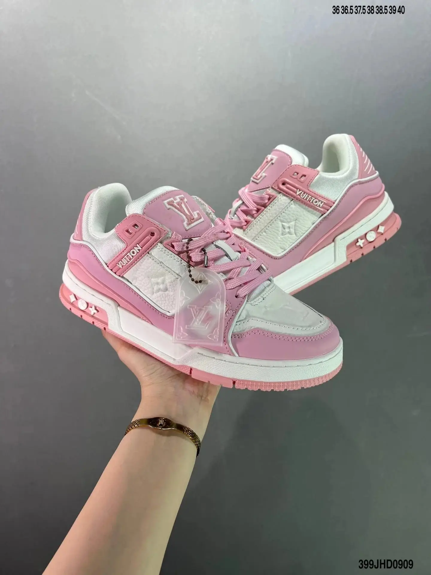 Louis Vuitton LV trainer Shoes Be3 — foto 3 de 8