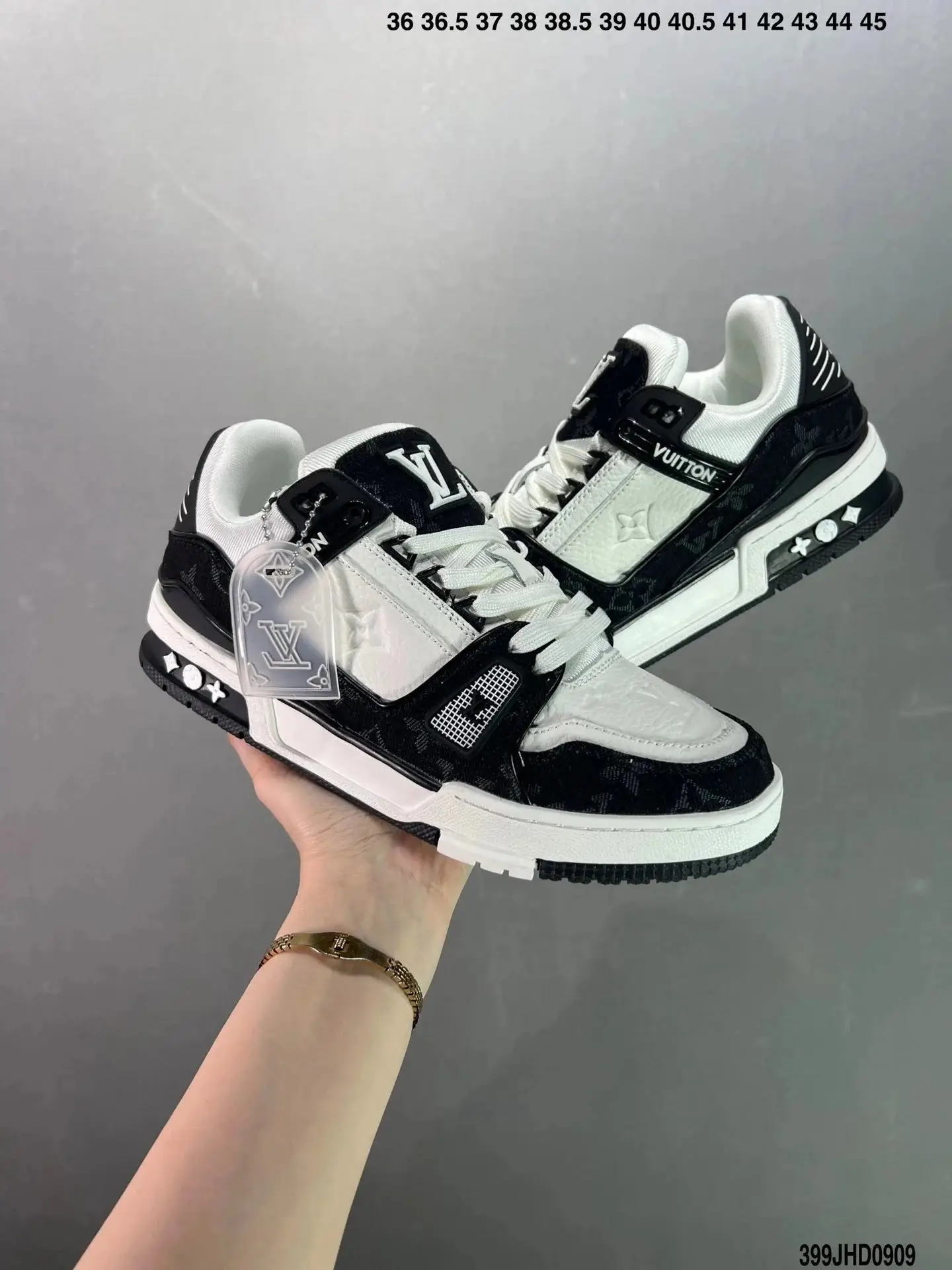 Louis Vuitton LV trainer Shoes Be3 — foto 4 de 8