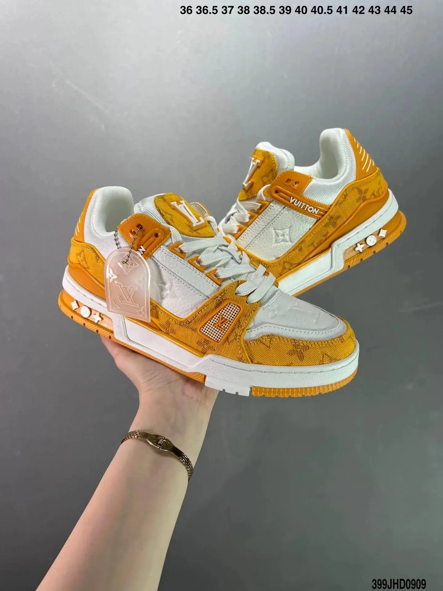 Louis Vuitton LV trainer Shoes Be3 — foto 5 de 8