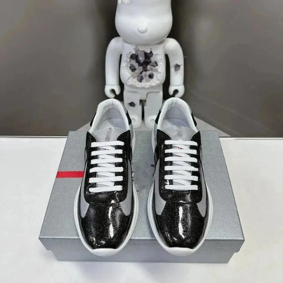 Prada Shoes (33 styles) — foto 4 de 5