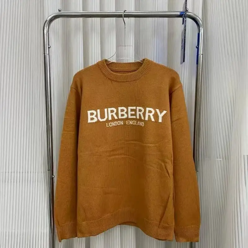 Burberry Equestrian Knight Sweater — foto 5 de 5