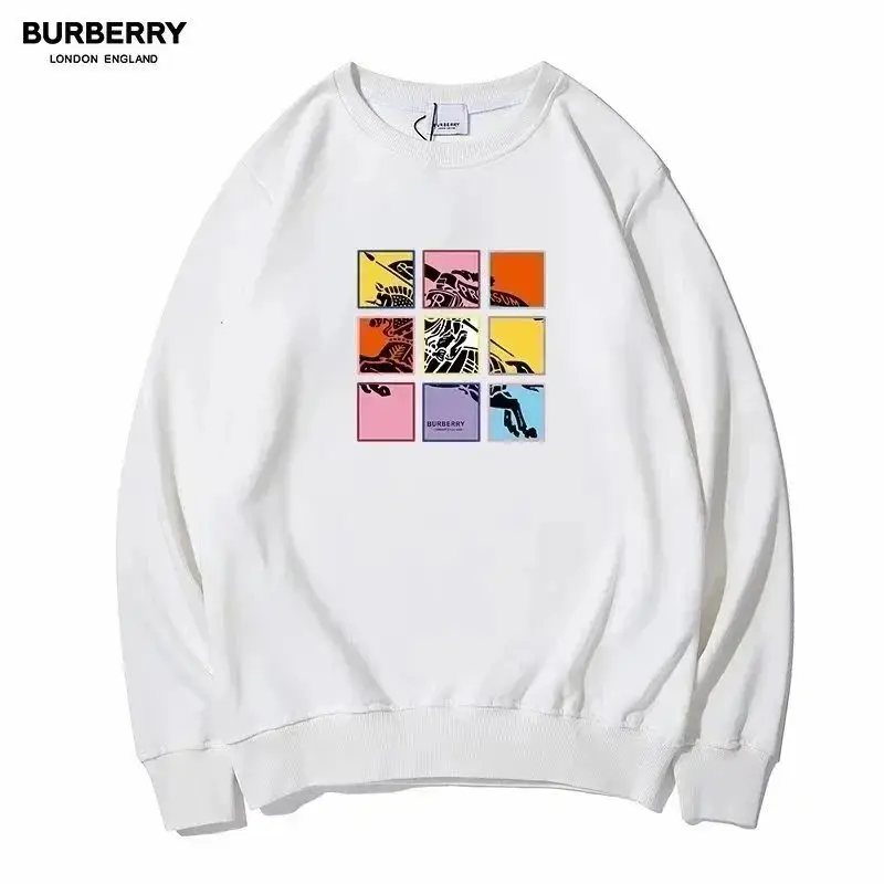 Burberry Check Print & Teddy Bear Graphic Sweatshirts — foto 9 de 11