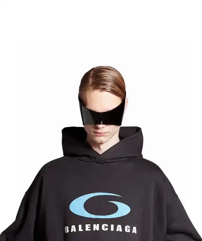 Balenciaga BB Logo Hoodie — foto 13 de 13
