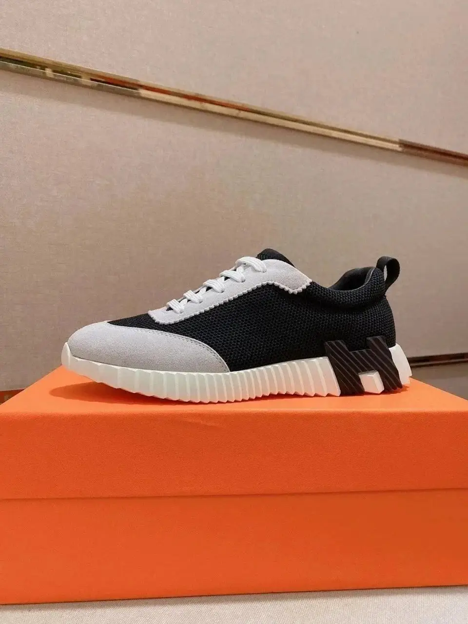 Hermès Sneakers — foto 10 de 12