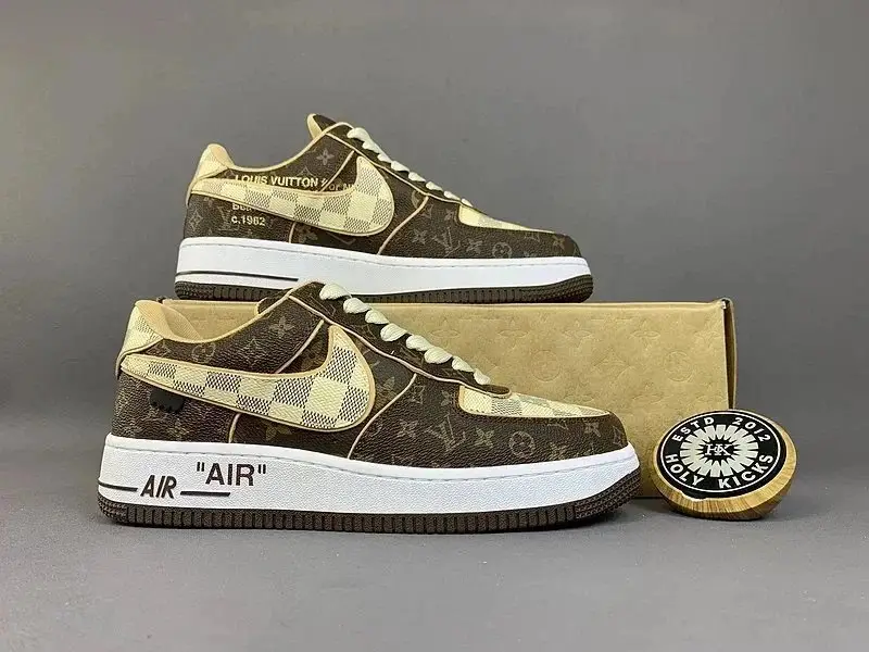 LV ARCH LICHT SNEAKER — foto 7 de 15