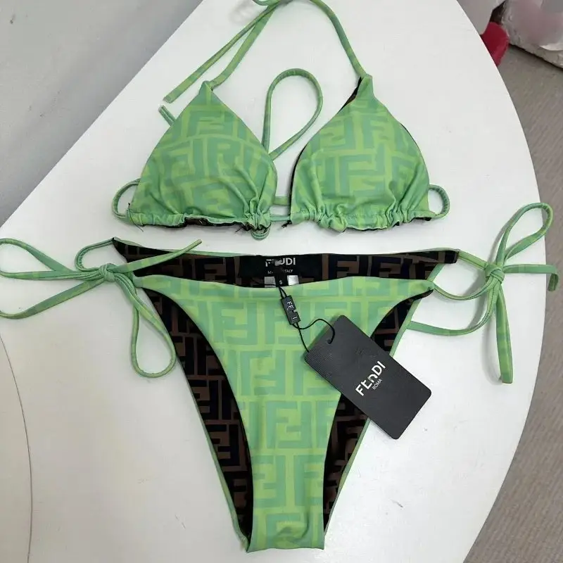 Chanel Swimwear — foto 12 de 15