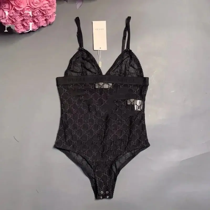 Chanel Swimwear — foto 4 de 15