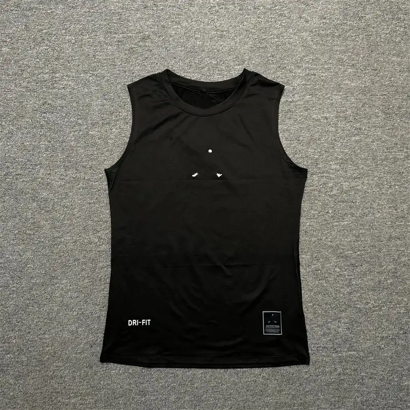 Nike Vest Top [9 styles] — foto 2 de 5