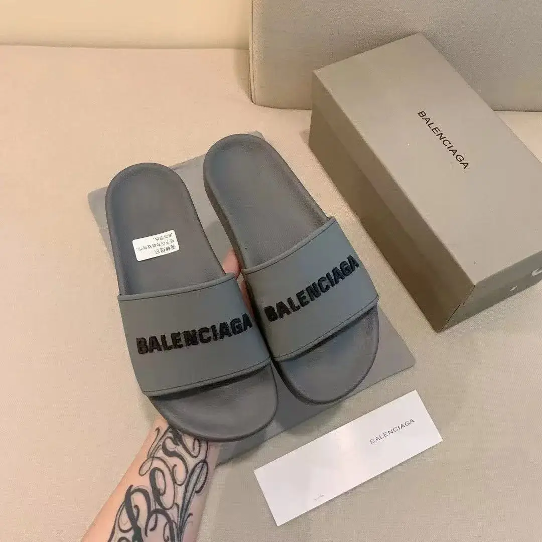 Off White Slippers [30 styles] — foto 2 de 15