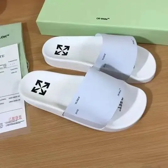 Off White Slippers [30 styles] — foto 9 de 15