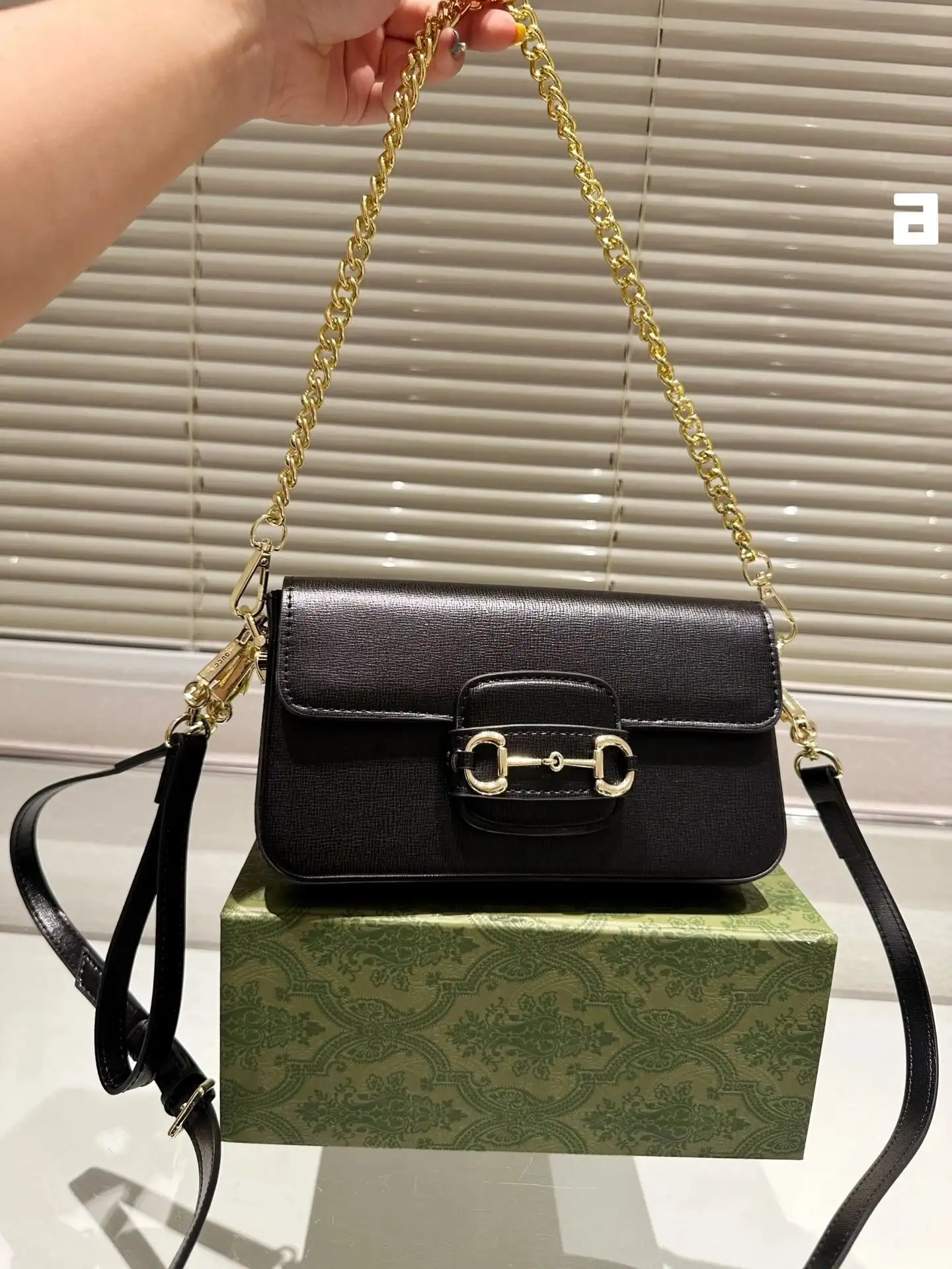 Gucci Handbags [14 styles] — foto 6 de 15
