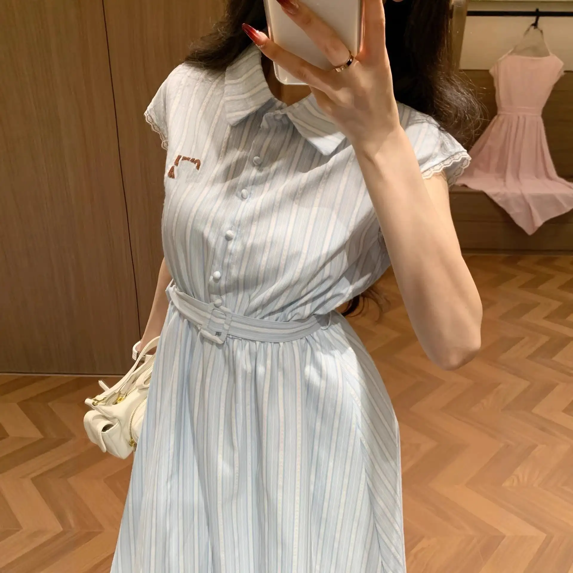Miu Miu Shirt Dress [2 styles] — foto 2 de 2