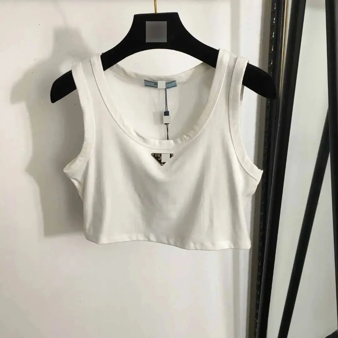 Prada Vest Top [21 styles] — foto 3 de 5