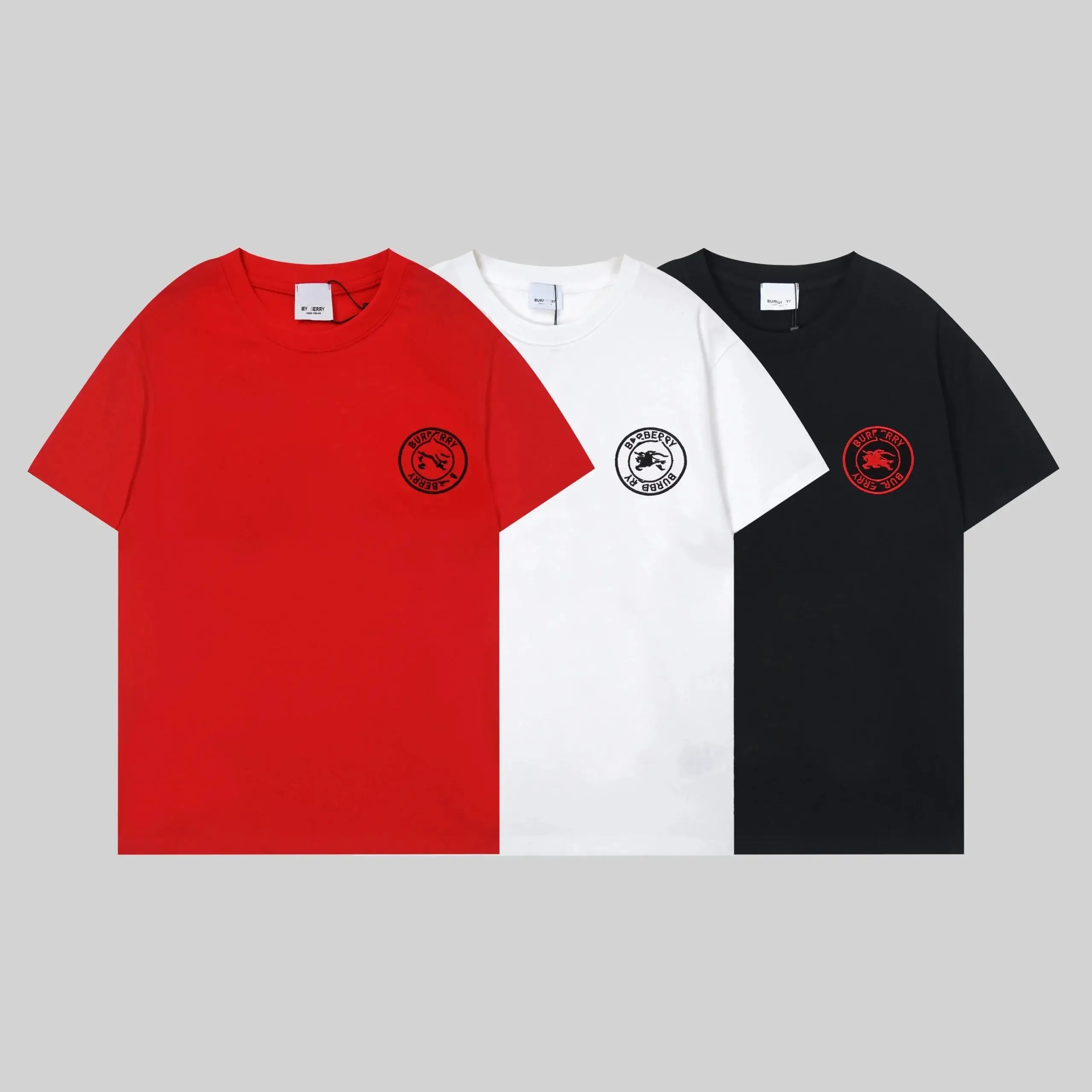 Burberry T Shirt [9 styles] — foto 2 de 5