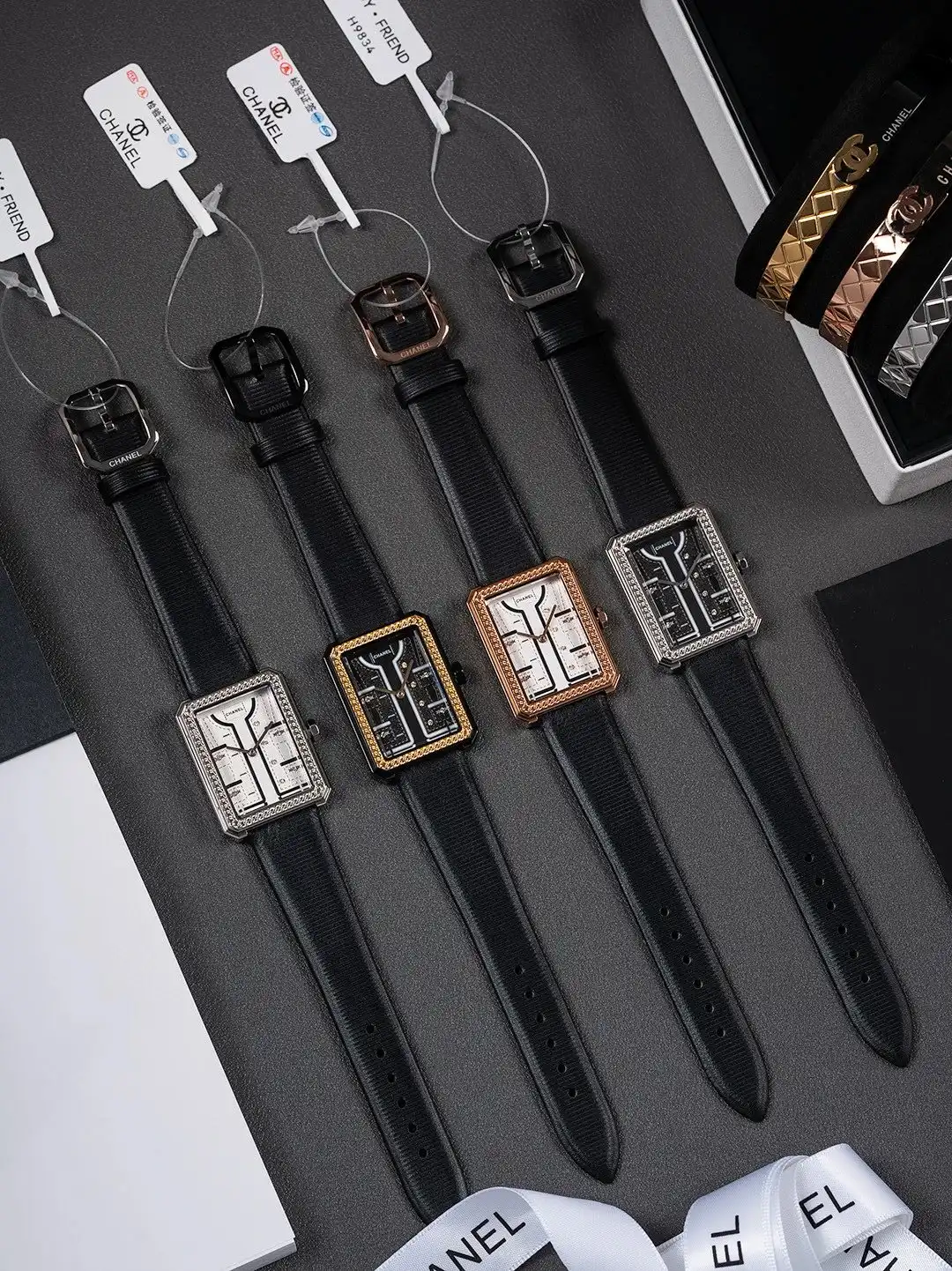 Chanel Watches [4 styles] — foto 2 de 7