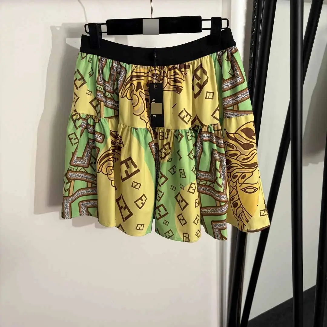 Versace Skirt [4 styles] — foto 4 de 5