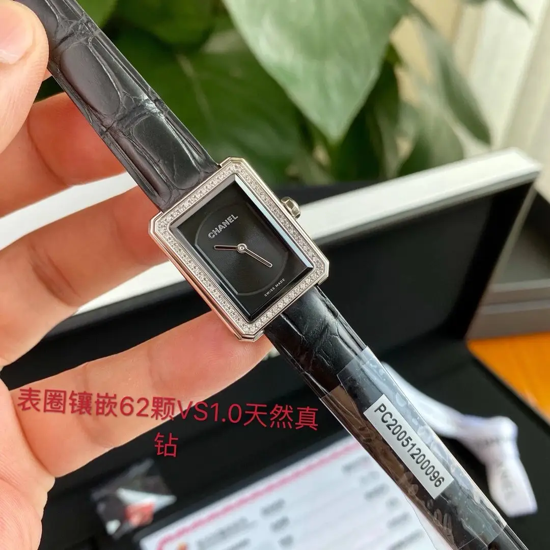 Chanel Watches [2 styles] — foto 4 de 4
