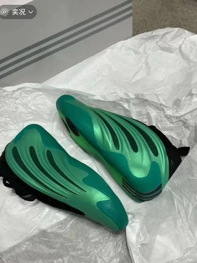 Adidas Chunky Sneakers [5 styles] — foto 4 de 5